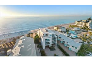 2708 N Beach Rd #2, ENGLEWOOD