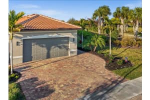 13700 VADINI STREET, VENICE, FL 34293 - MLS#MFRD6145578