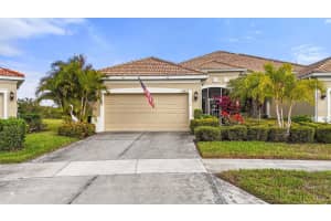 10810 LERWICK CIRCLE, ENGLEWOOD, FL 34223 - MLS#MFRD6145624