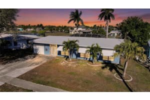 371 Weber Ter, PORT CHARLOTTE