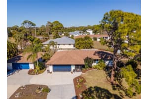 1698 Thomas St, ENGLEWOOD