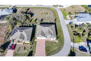 9401 PRESIDENT CIRCLE, PORT CHARLOTTE, FL 33981 - MLS#MFRD6145708