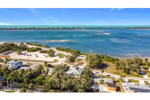 211 WINSON AVENUE, ENGLEWOOD, FL 34223 - MLS#MFRD6145738