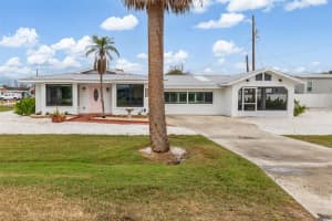 1950 NEBRASKA AVENUE, ENGLEWOOD, FL 34224 - MLS#MFRD6145749