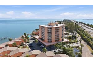 7430 SUNSHINE SKYWAY LANE, ST PETERSBURG, FL 33711 - MLS#MFRD6145826