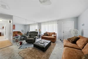 157 DEERFIELD AVENUE, PORT CHARLOTTE, FL 33952 - MLS#MFRD6145852