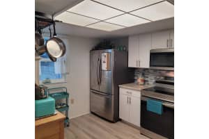 4410 WARREN AVENUE, PORT CHARLOTTE, FL 33953 - MLS#MFRD6145928