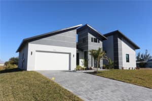 9574 SALT LAKE STREET, PORT CHARLOTTE, FL 33981 - MLS#MFRD6145975