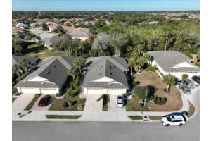 1147 Yosemite Dr, ENGLEWOOD