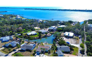 1221 BAYSHORE DRIVE, ENGLEWOOD, FL 34223 - MLS#MFRD6146016