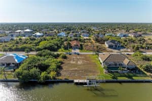 8282 TRACY CIRCLE, PORT CHARLOTTE, FL 33981 Sold 02/25/26