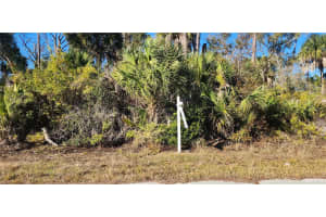 12006 COLEMAN AVENUE, PORT CHARLOTTE, FL 33981 - MLS#MFRD6146062