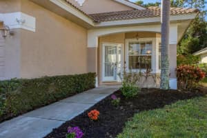5016 SEAGRASS DRIVE, VENICE, FL 34293 - MLS#MFRD6146099