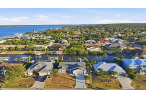 2386 Pappas Ter, PORT CHARLOTTE