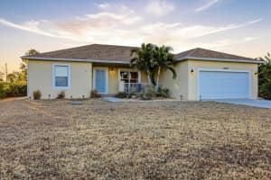 10379 CALUMET BOULEVARD, PORT CHARLOTTE, FL 33981 - MLS#MFRD6146115