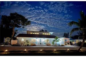 3155 Waterside Dr, ENGLEWOOD