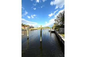 14976 LYNEBURG AVENUE, PORT CHARLOTTE, FL 33981 - MLS#MFRD6146338