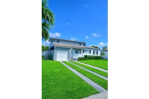 6221 37 TH TERRACE, VIRGINIA GARDENS, FL 33166 - MLS#MFRD6146351