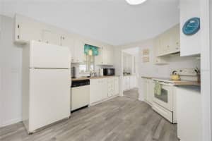 532 WALNUT CIRCLE, VENICE, FL 34285 - MLS#MFRD6146436