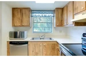 16881 DAVIS ROAD, FORT MYERS, FL 33908 - MLS#MFRD6146466