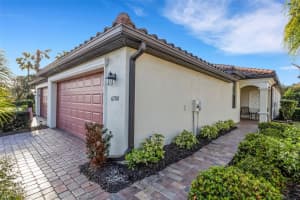 6780 WILLOWSHIRE WAY, BRADENTON, FL 34212 - MLS#MFRD6146542