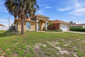 1470 Fairless Rd, ENGLEWOOD