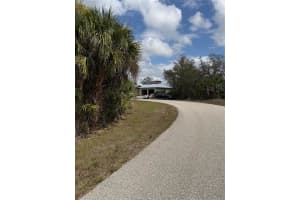 12515 SUNNILAND AVENUE, PORT CHARLOTTE, FL 33981 - MLS#MFRD6146587