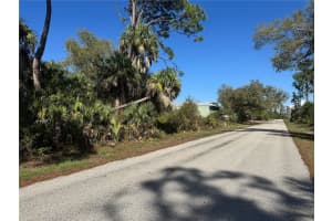 17426 BRIGHTON AVENUE, PORT CHARLOTTE, FL 33954 - MLS#MFRD6146611