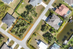 13445 AMARYLLIS CIRCLE, PORT CHARLOTTE, FL 33981 - MLS#MFRD6146624