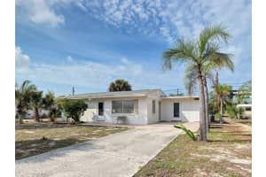 35 HILLCREST DRIVE, ENGLEWOOD, FL 34223 - MLS#MFRD6146655