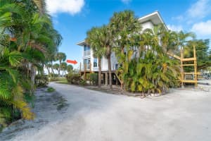 7446 PALM ISLAND DRIVE, PLACIDA, FL 33946 - MLS#MFRD6146674