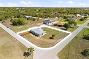 19359 BOULDER AVENUE, PORT CHARLOTTE, FL 33954 - MLS#MFRD6146732