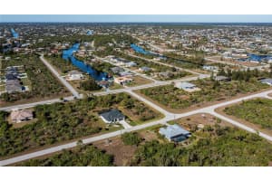 9501 SUNDANCE STREET, PORT CHARLOTTE, FL 33981 - MLS#MFRD6146734