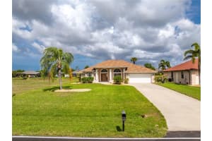 1054 BOUNDARY BOULEVARD, ROTONDA WEST, FL 33947 - MLS#MFRD6146896