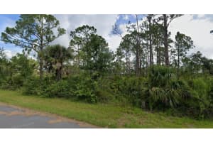 15194 PLANT AVENUE, PORT CHARLOTTE, FL 33953 - MLS#MFRD6146946