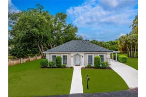 4 Curacao Cir #40, ENGLEWOOD