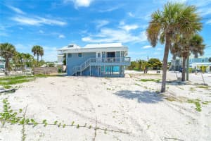 50 FRIENDSHIP LANE, ENGLEWOOD, FL 34223 - MLS#MFRD6146976