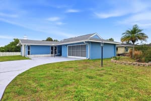 12 GOLFVIEW COURT, ROTONDA WEST, FL 33947 - MLS#MFRD6147006