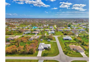 9307 SAN BERNANDINO AVENUE, ENGLEWOOD, FL 34224 - MLS#MFRD6147018