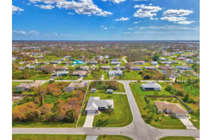 9307 SAN BERNANDINO AVENUE, ENGLEWOOD, FL 34224 - MLS#MFRD6147018