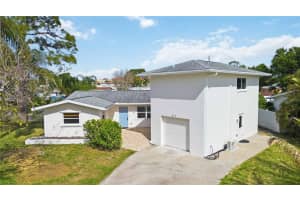 917 Church St, VENICE