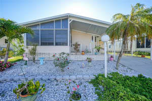 701 Aqui Esta Dr #230, PUNTA GORDA