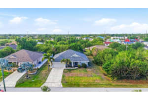 11200 CARNEGIE AVENUE, ENGLEWOOD, FL 34224 - MLS#MFRD6147066