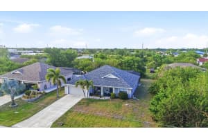 11200 CARNEGIE AVENUE, ENGLEWOOD, FL 34224 - MLS#MFRD6147066