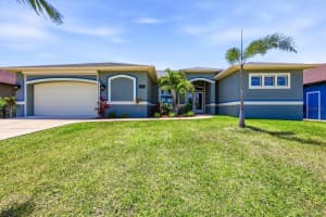 15610 Seafoam Cir, PORT CHARLOTTE