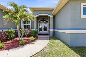 15610 SEAFOAM CIRCLE, PORT CHARLOTTE, FL 33981 - MLS#MFRD6147127