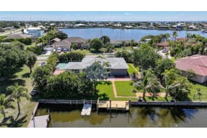 104 FREE COURT, PORT CHARLOTTE, FL 33952 - MLS#MFRD6147129