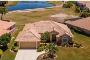 8207 Lakeside Dr, ENGLEWOOD