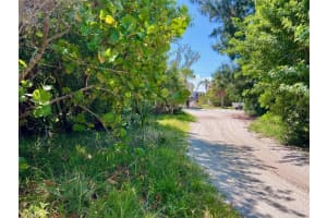 8310 GRAND AVENUE, PLACIDA, FL 33946 - MLS#MFRD6147214