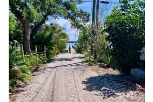 8310 GRAND AVENUE, PLACIDA, FL 33946 - MLS#MFRD6147214